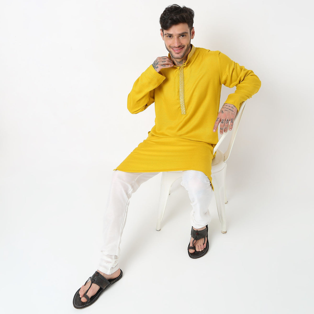 Regular Fit Embroidered Kurta