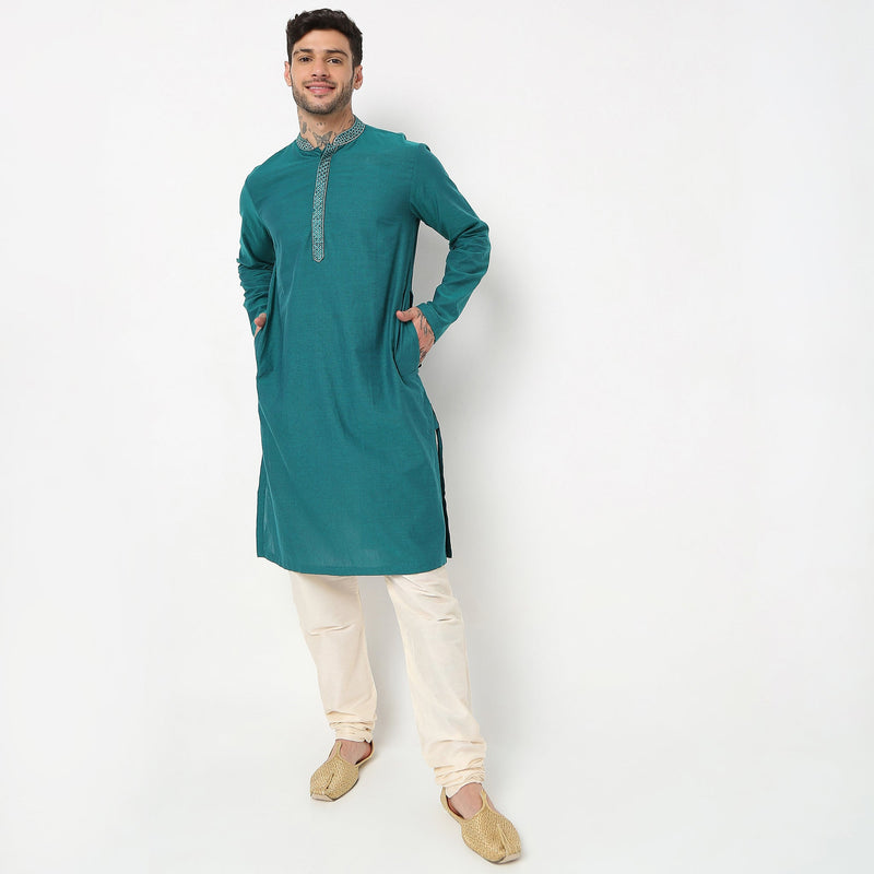 Regular Fit Embroidered Kurta