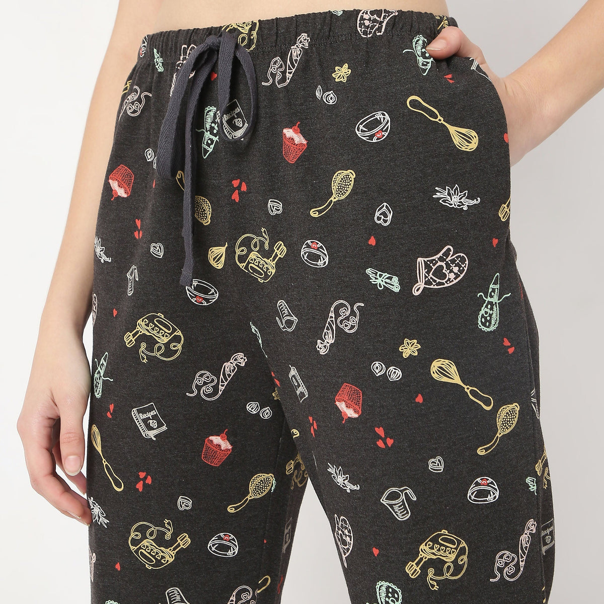 Regular Fit Printed Capris