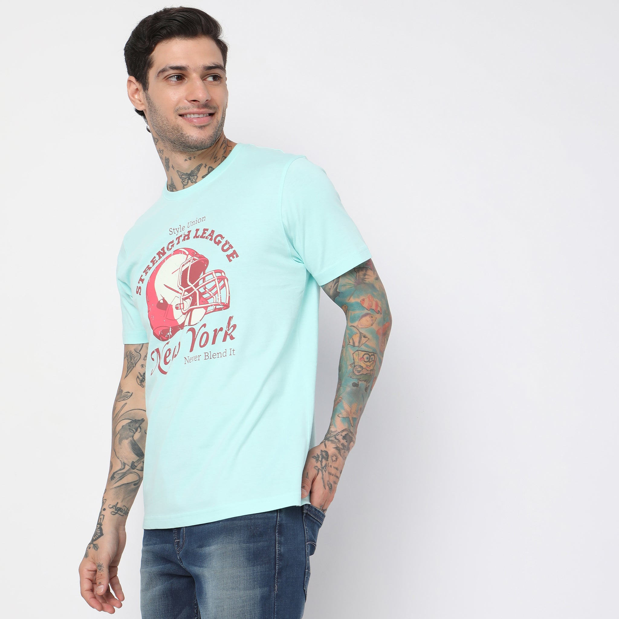 Men Wearing Regular Fit Graphic T-Shirt