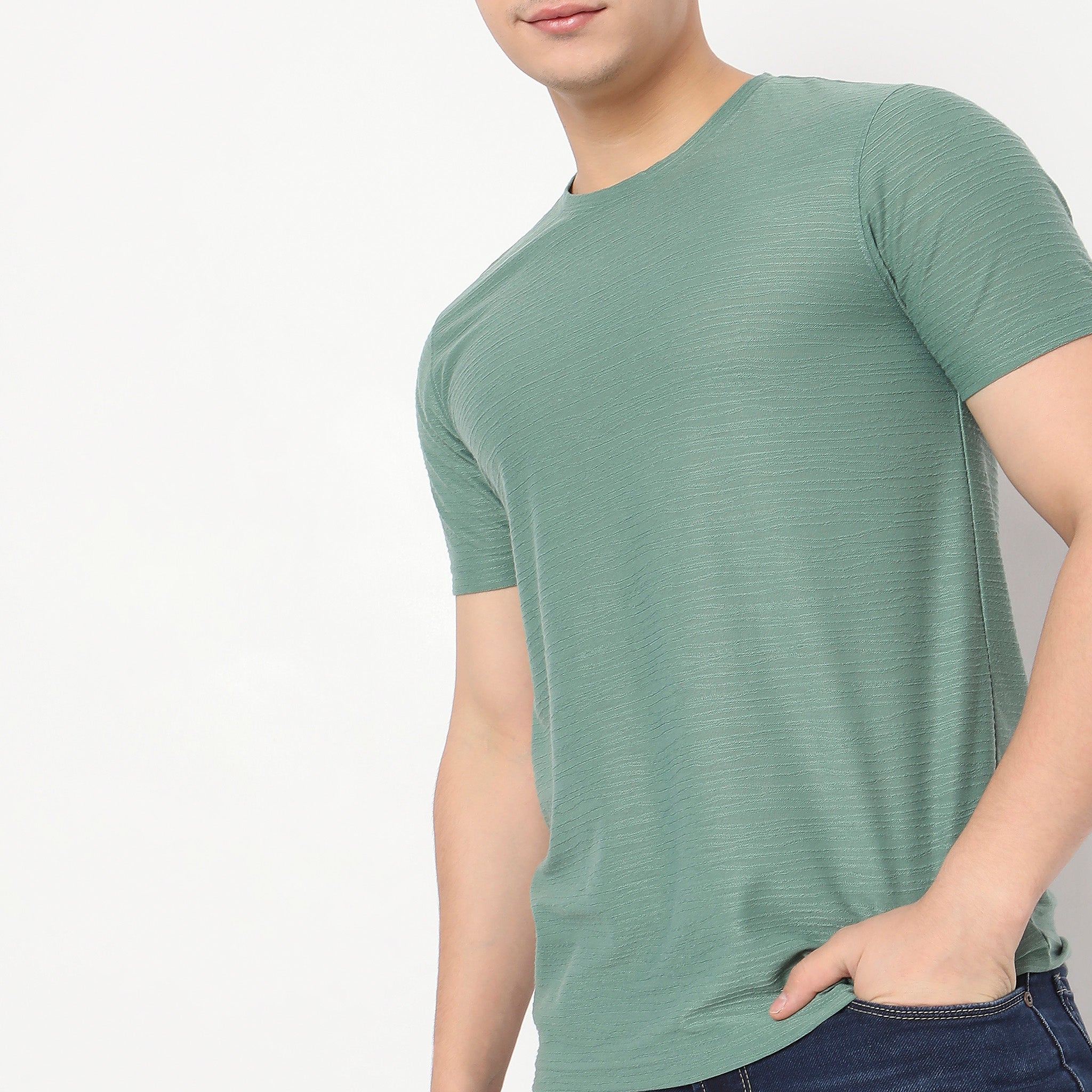 Men Wearing Regular Fit Textured T-Shirt