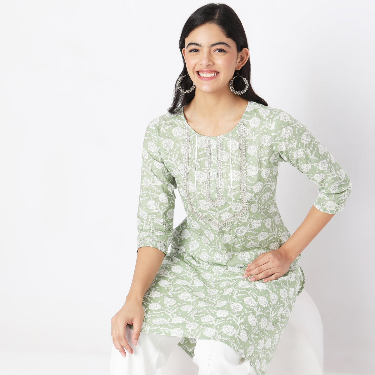 Straight Fit Printed Kurta