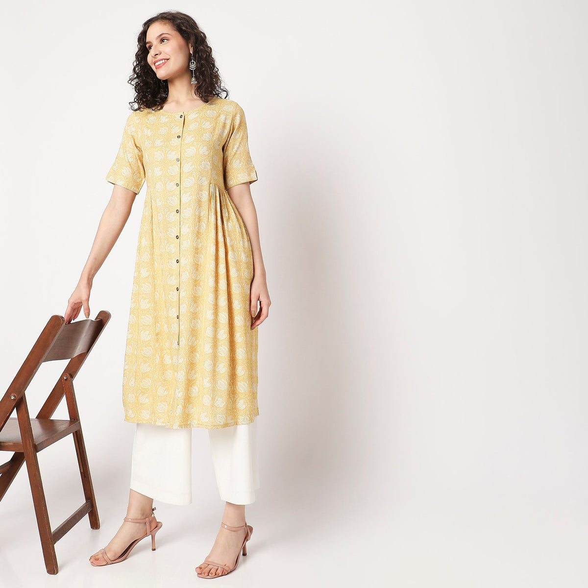 Women Wearing Flare Fit Printed Kurta