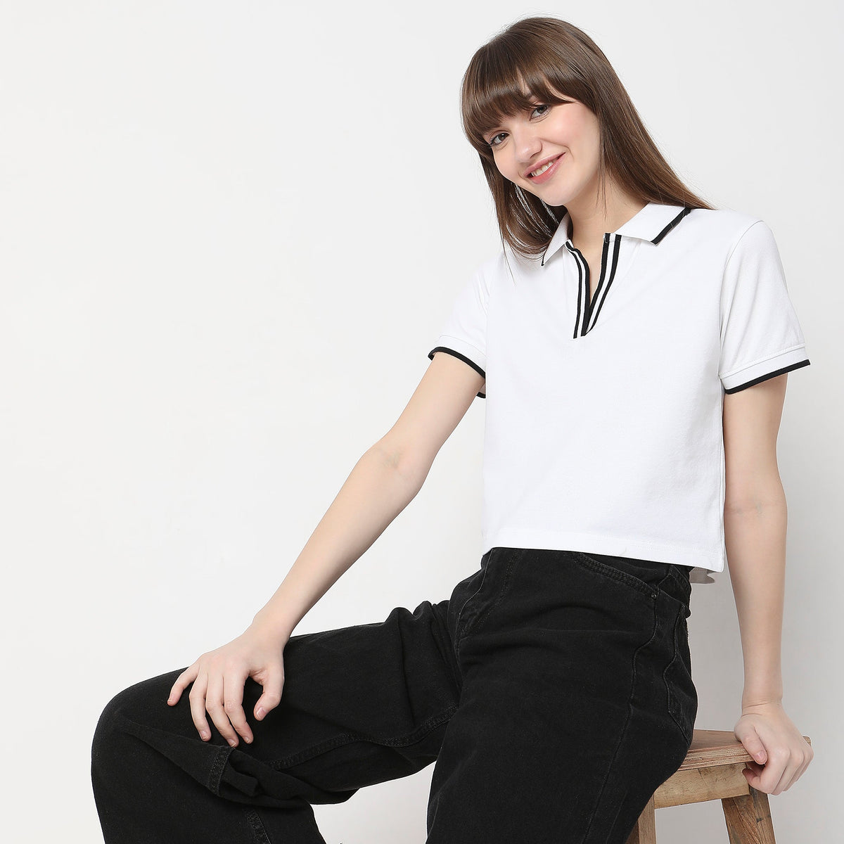 Women Wearing Regular Fit Solid T-Shirt