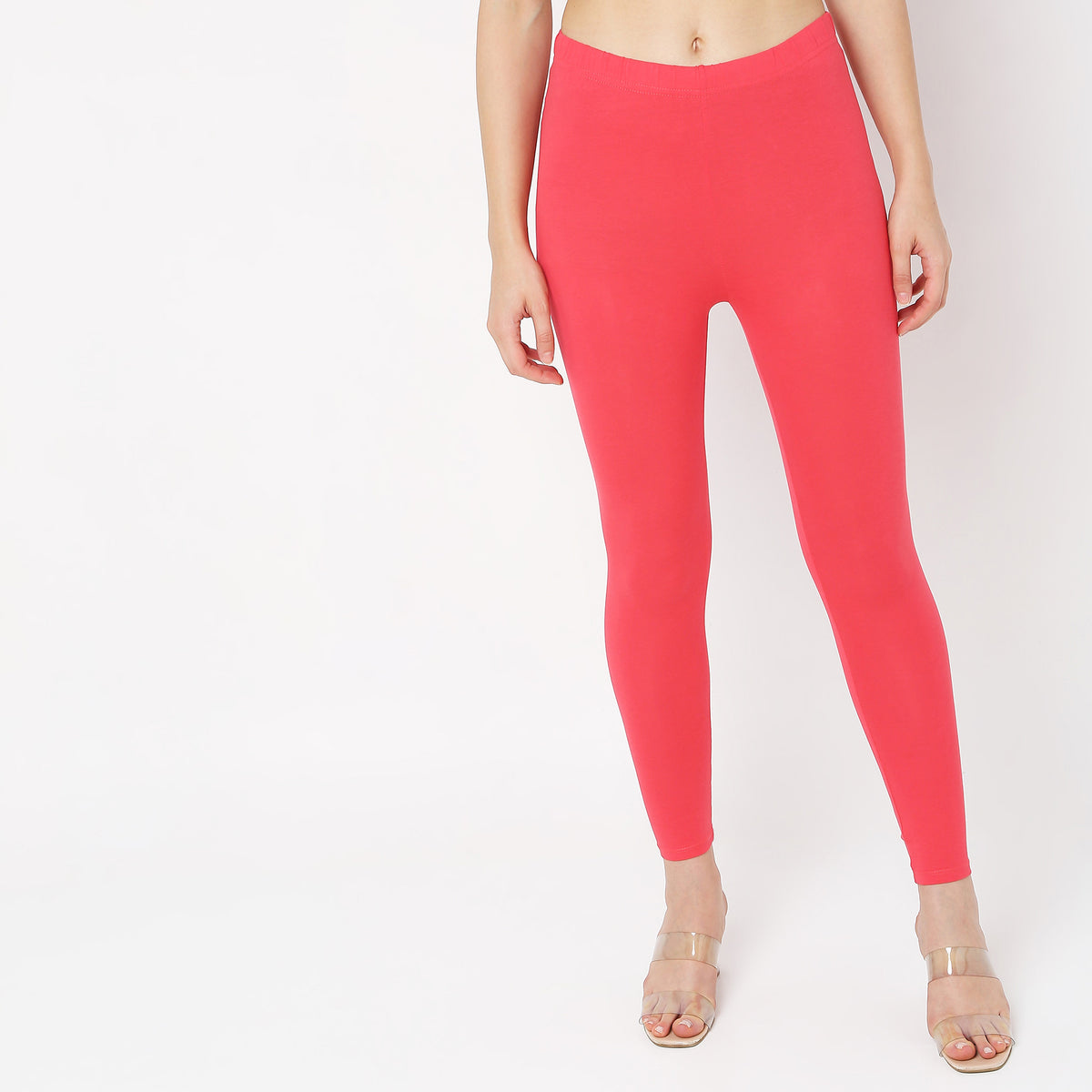 Skinny Fit Solid Mid Rise Leggings