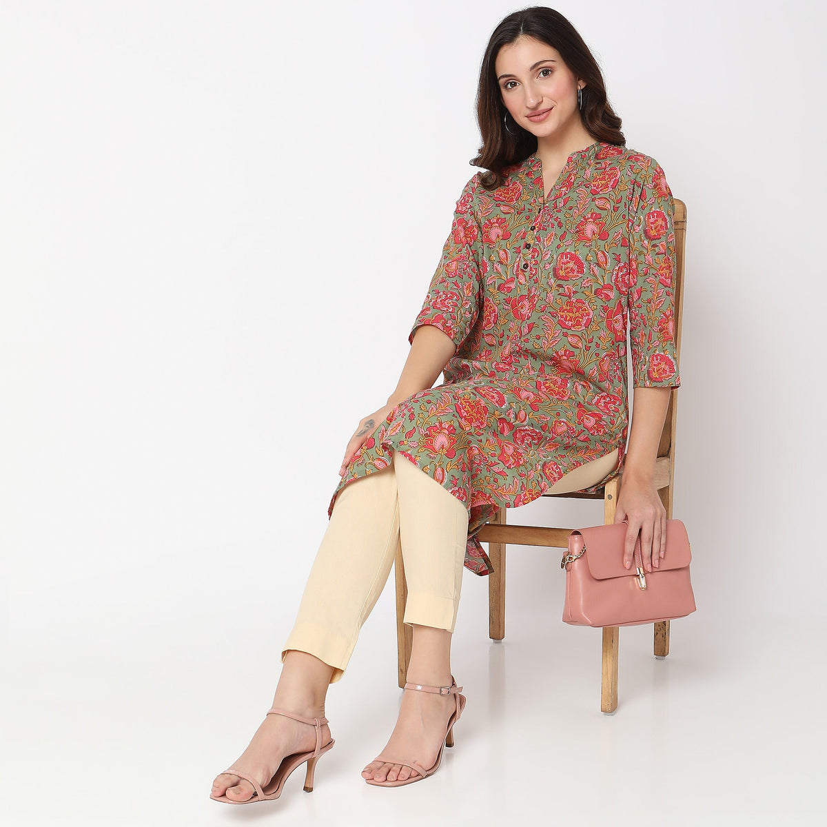 Women Wearing Straight Fit Floral Kurta