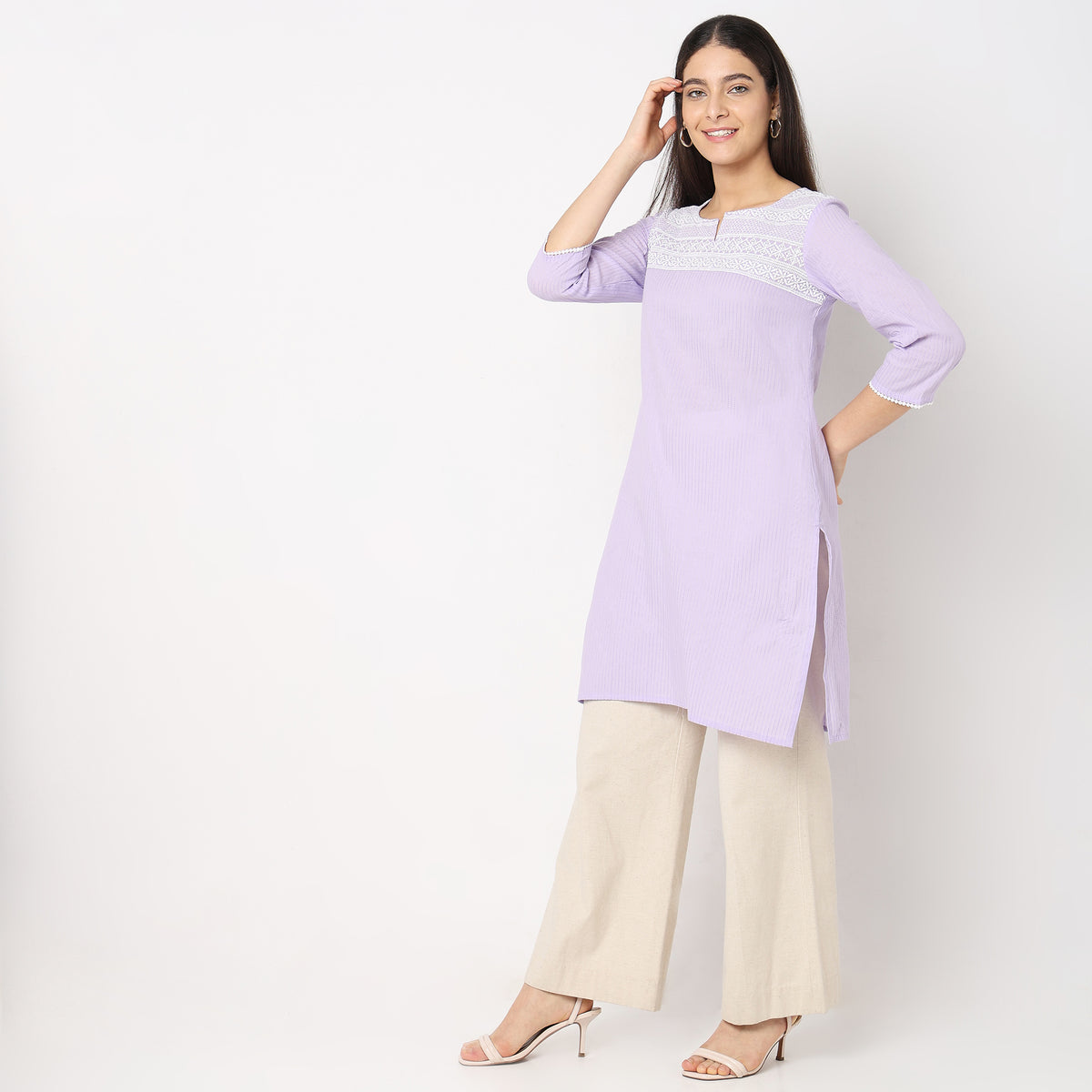 Straight Fit Embroidered Kurta