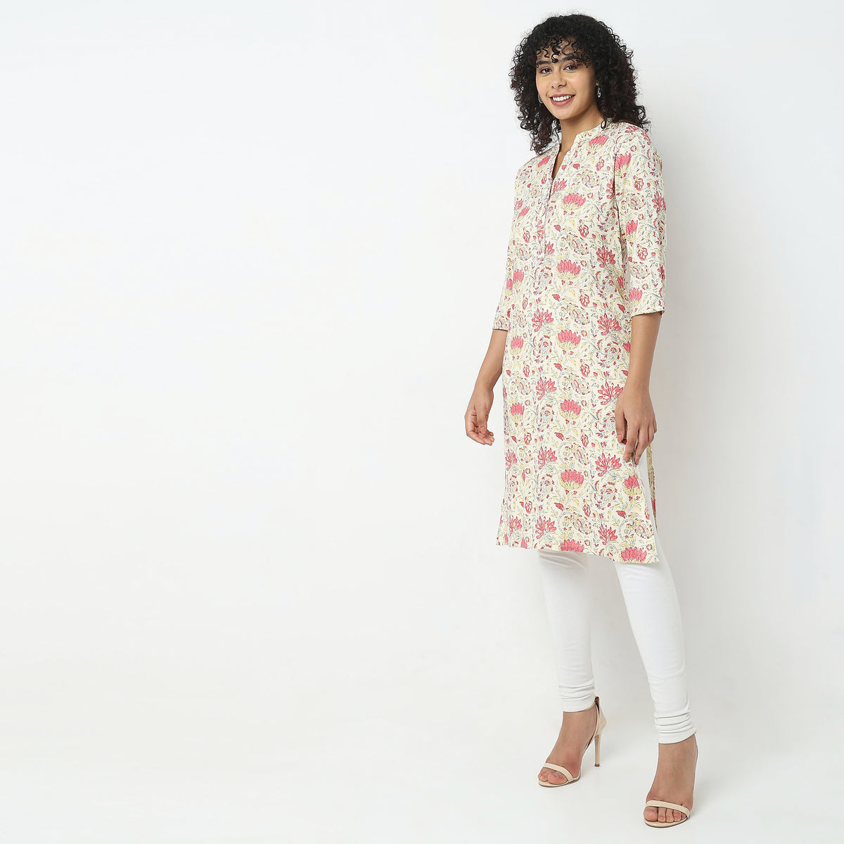 Straight Fit Printed Kurta