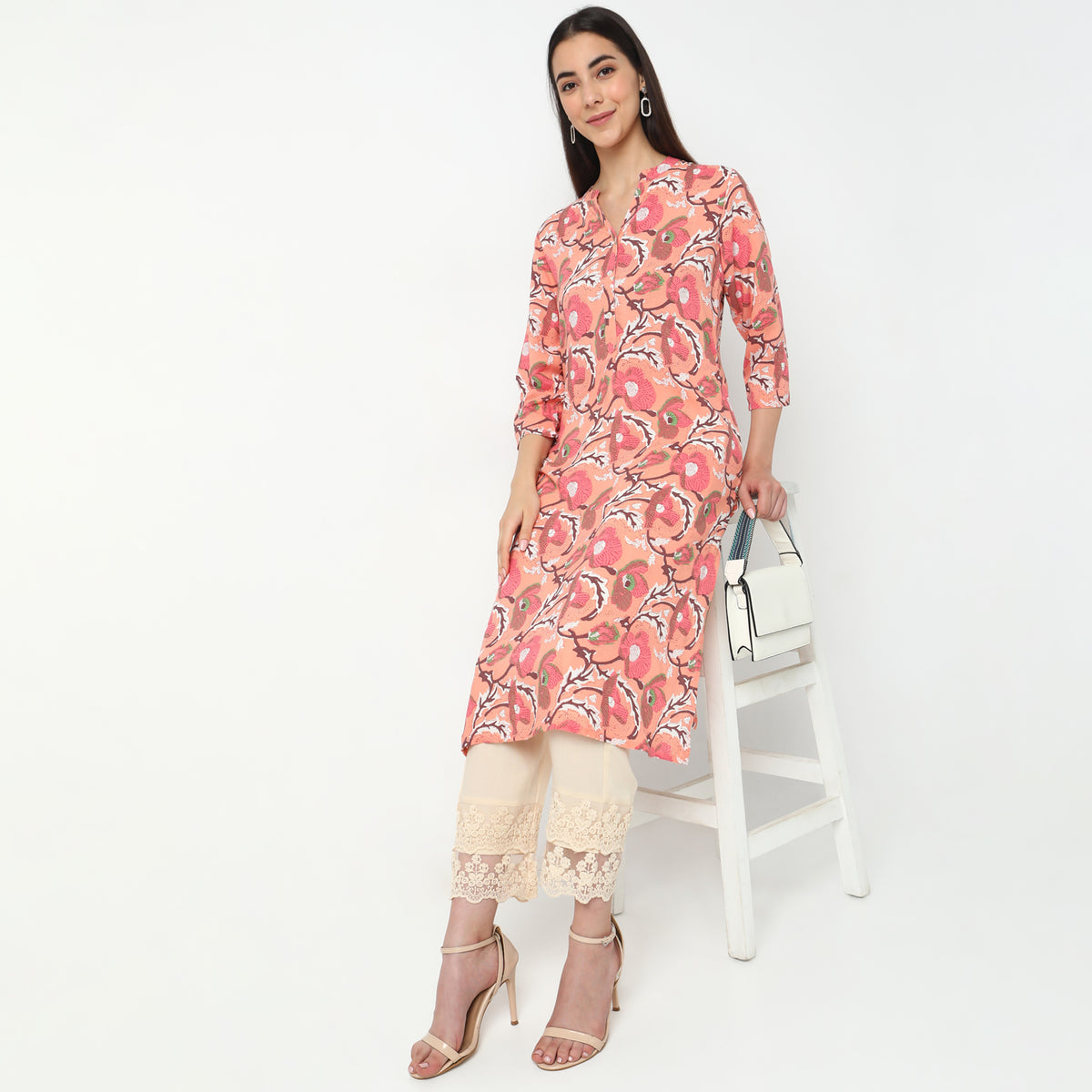 Straight Fit Printed Kurta