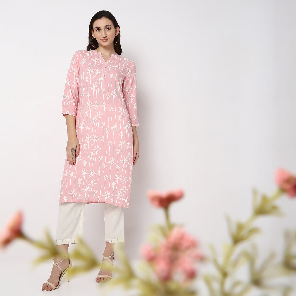 Straight Fit Printed Kurta