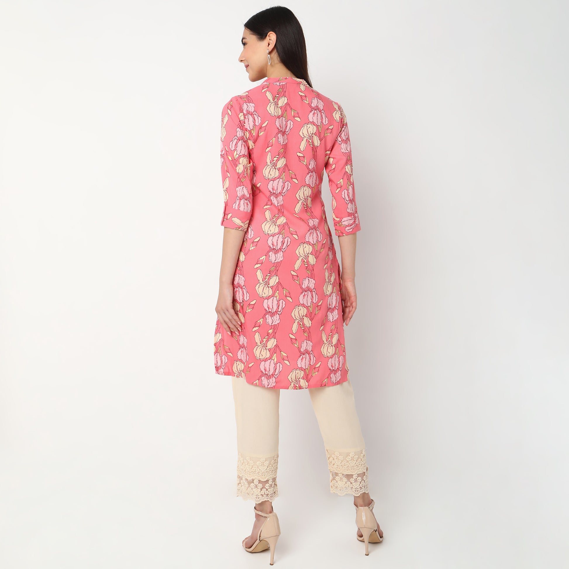 Straight Fit Printed Kurta