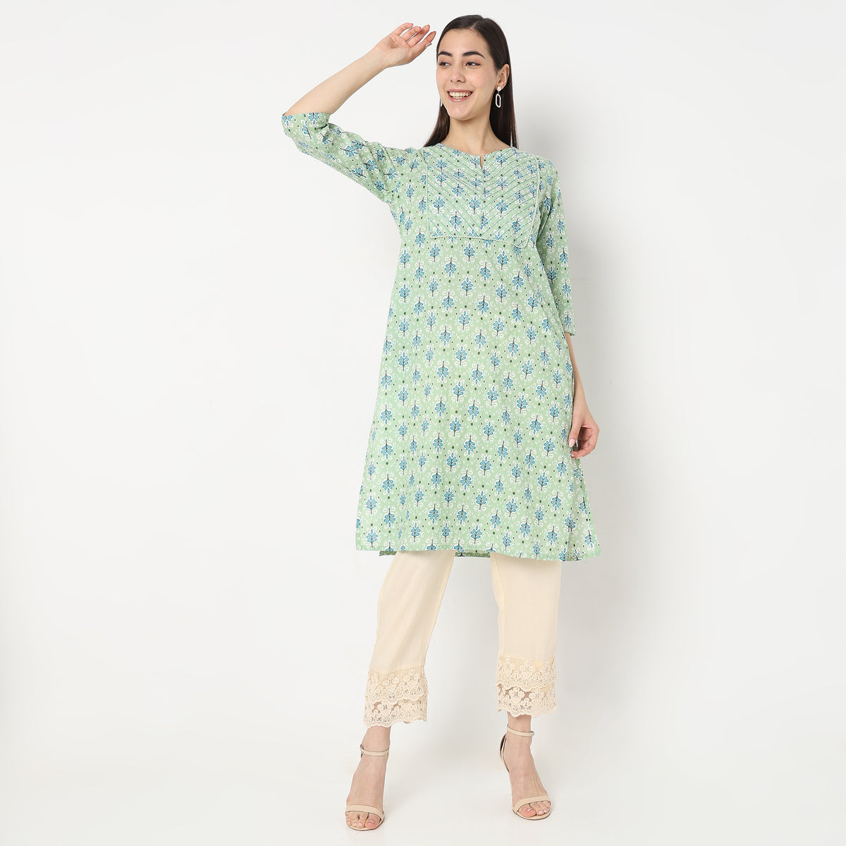 Straight Fit Printed Kurta