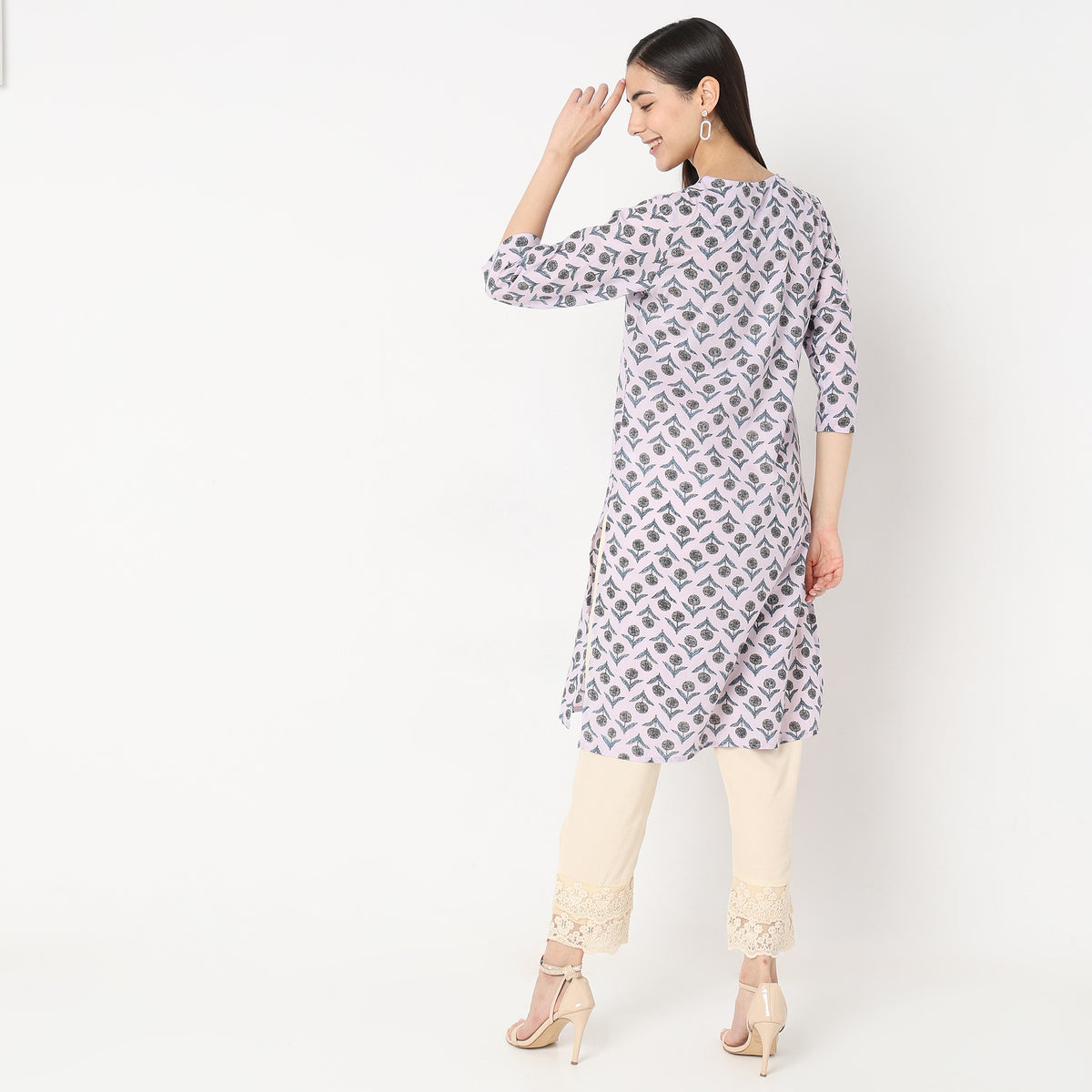 Straight Fit Printed Kurta