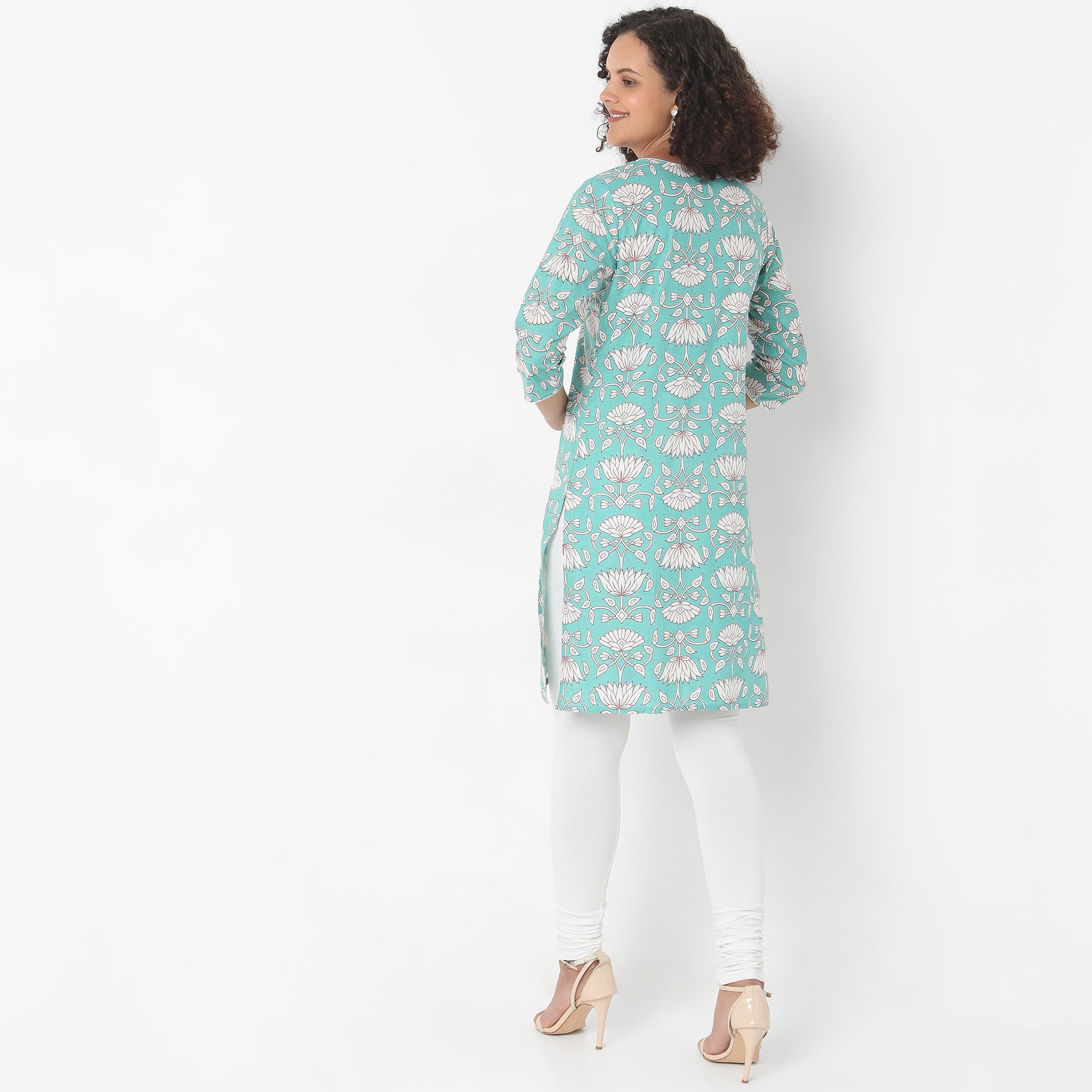 Straight Fit Printed Kurta