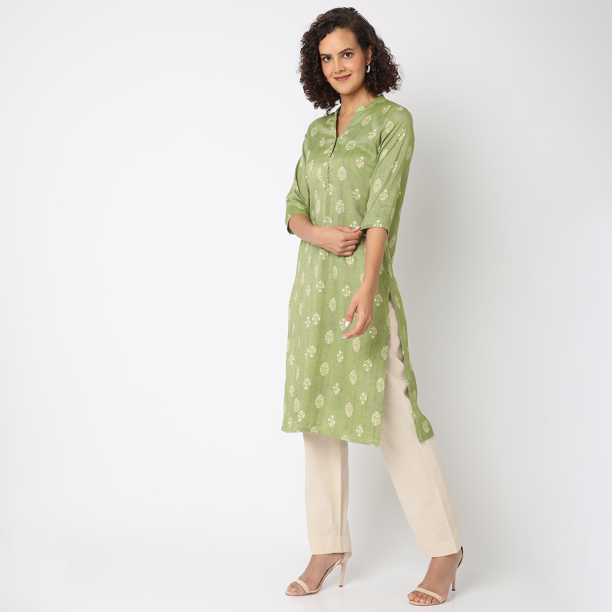 Straight Fit Printed Kurta