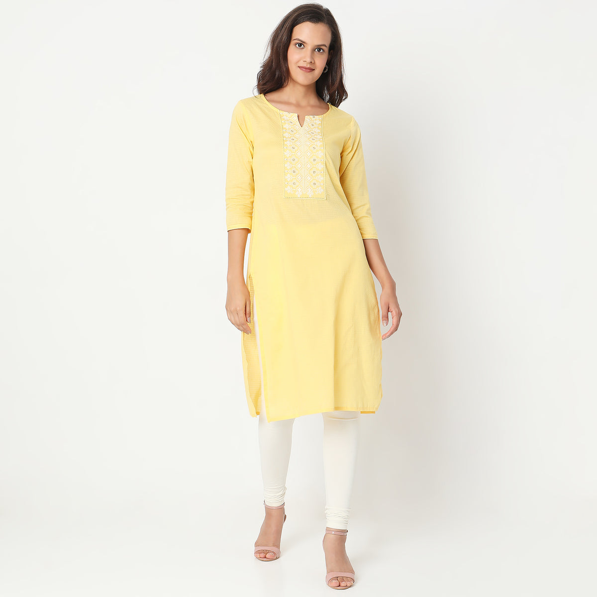 Straight Fit Embroidered Kurta