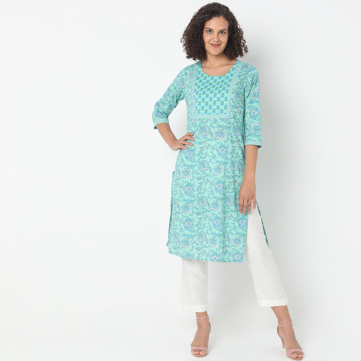 Straight Fit Printed Kurta