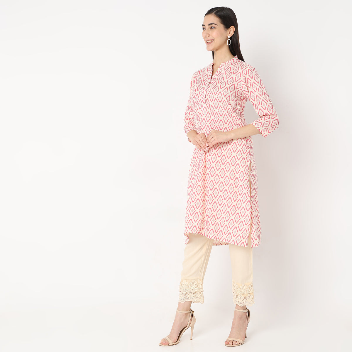 Straight Fit Printed Kurta