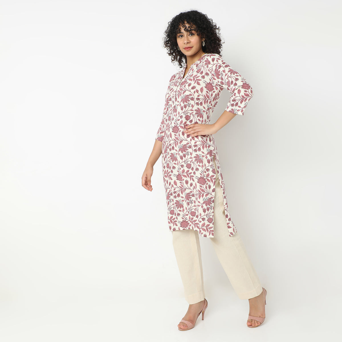 Straight Fit Printed Kurta