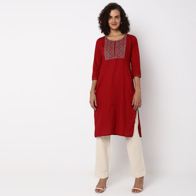 Straight Fit Embroidered Kurta