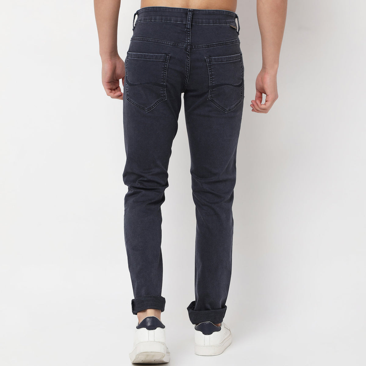 Straight Fit Solid Mid Rise Jeans