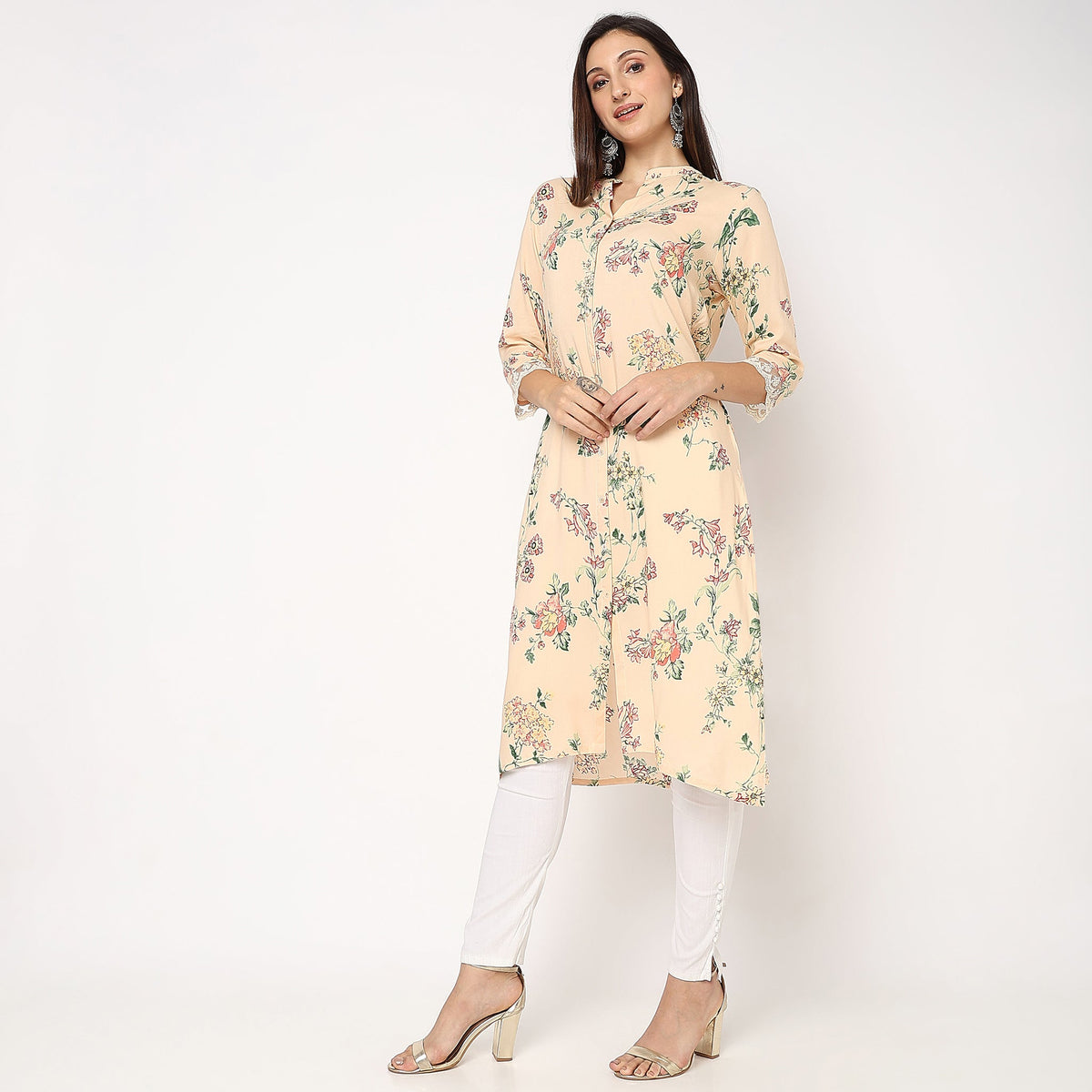 Women Wearing Flare Fit Printed Kurta