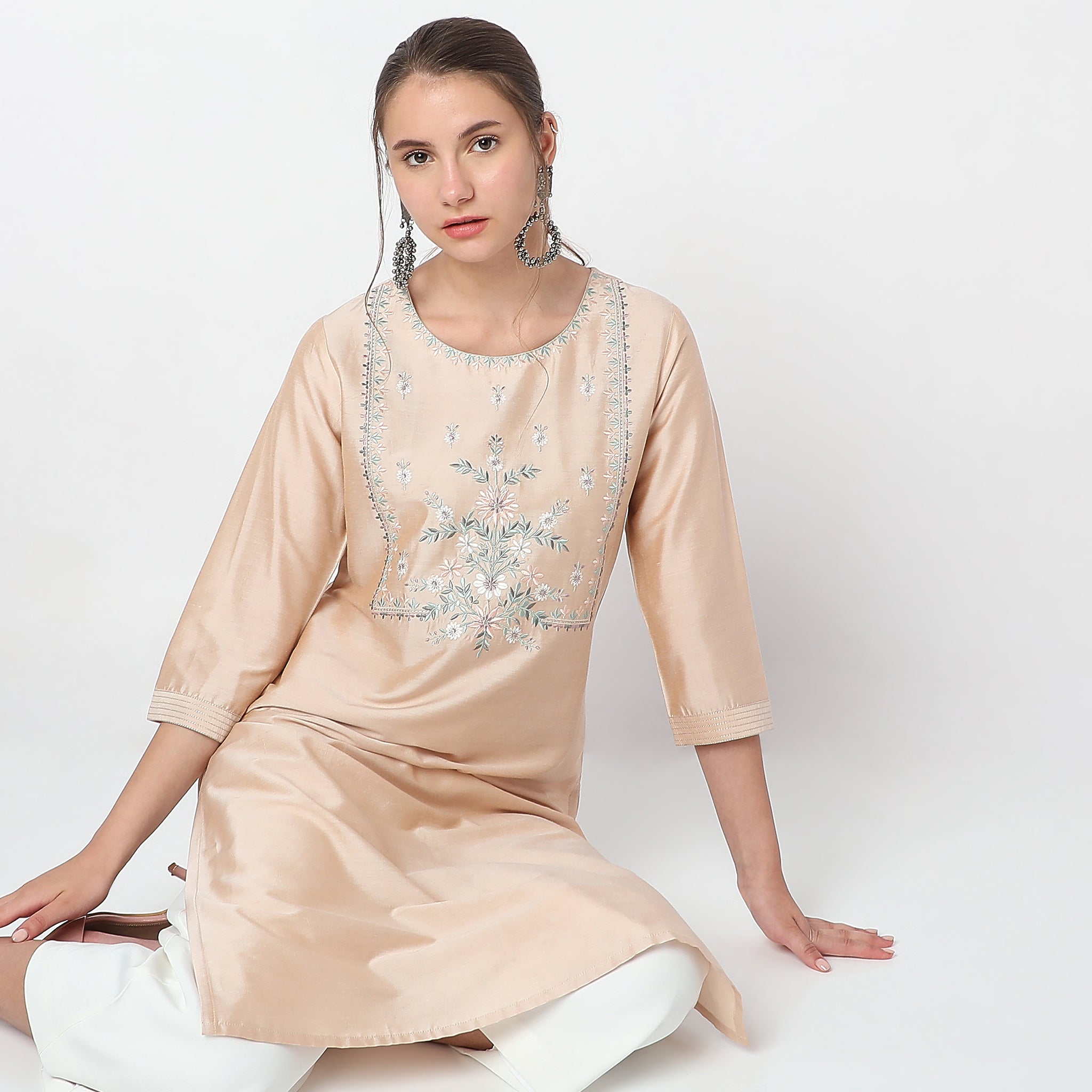 Straight embroidered kurta new arrivals