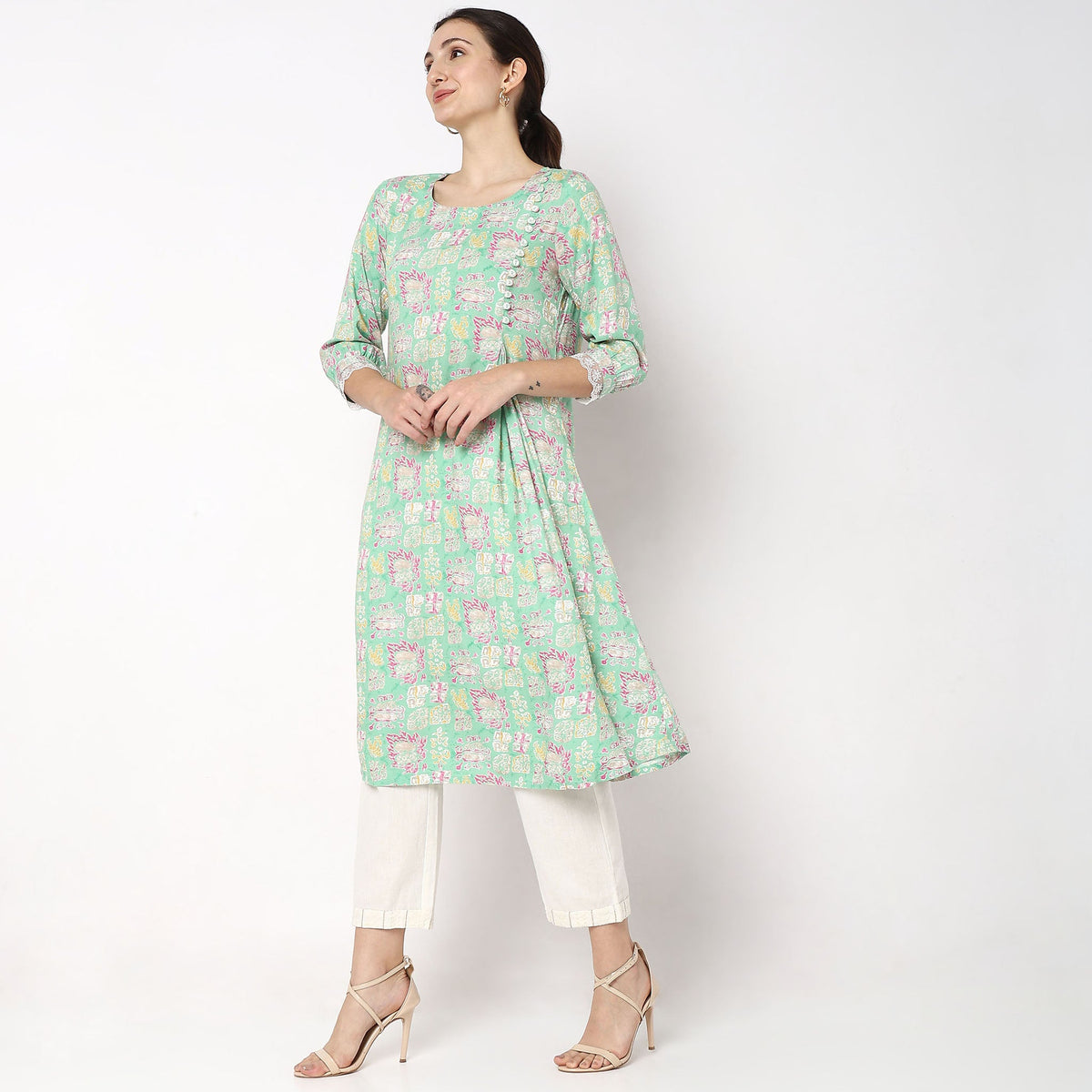 Women Wearing Flare Fit Printed Kurta