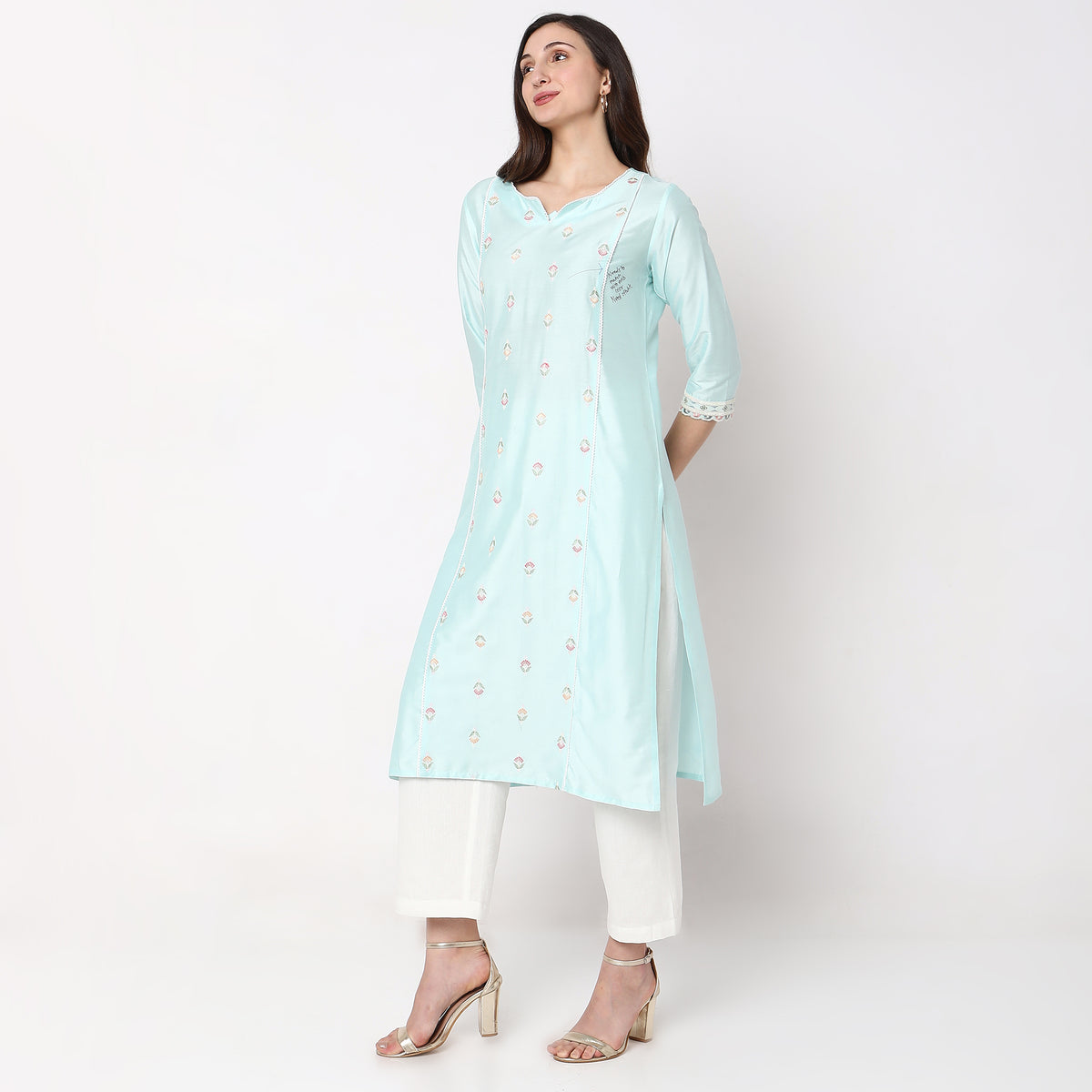 Straight Fit Embroidered Kurta