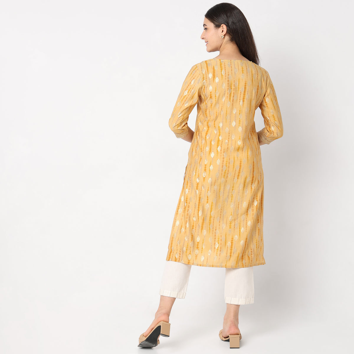 Straight Fit Printed Kurta