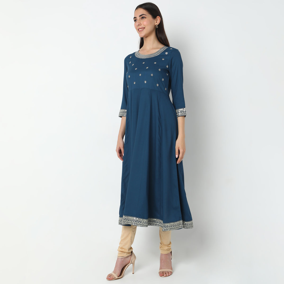 Flare Fit Embellished Kurta