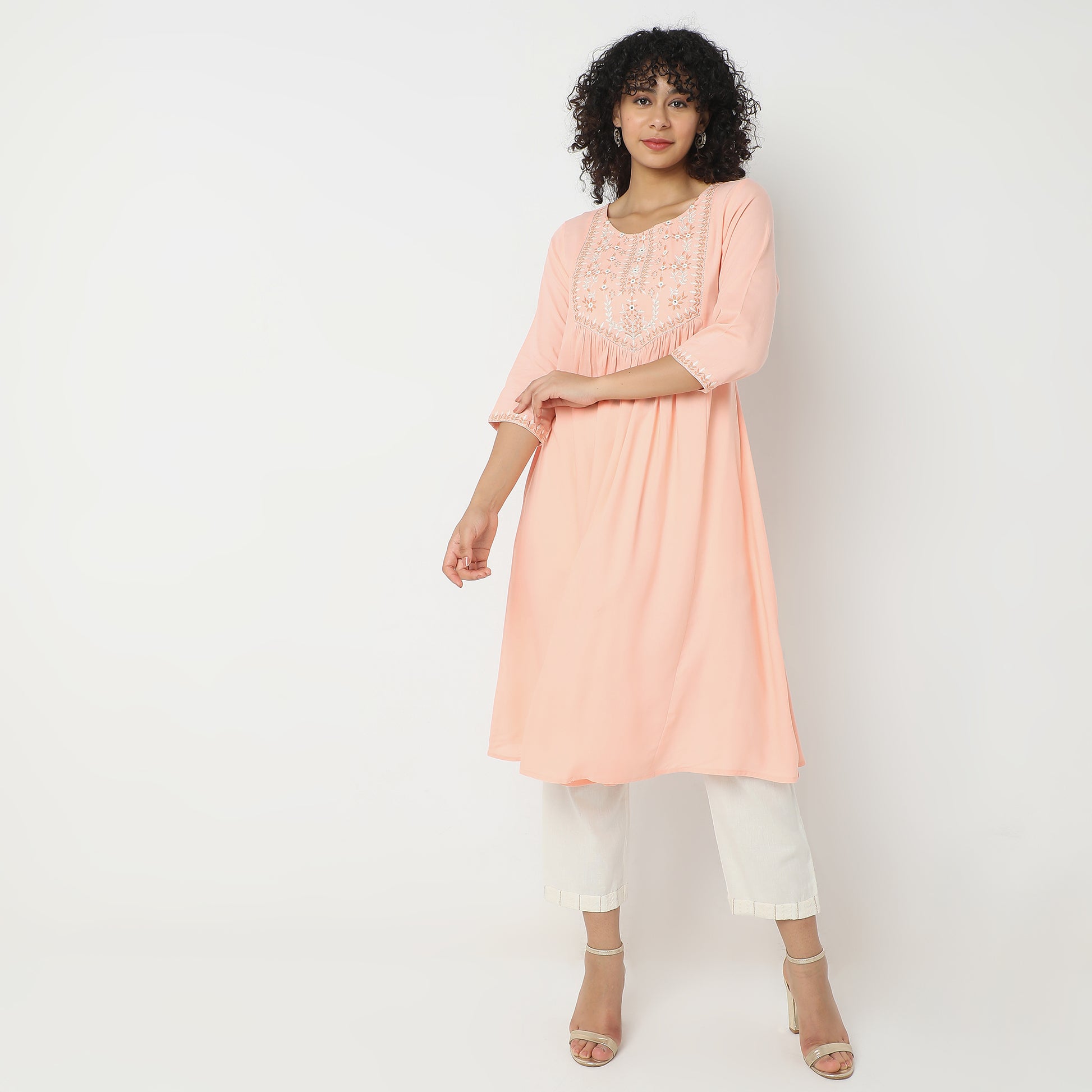 Straight Fit Embroidered Kurta