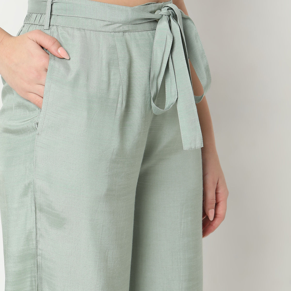 Mid Flare Solid High Rise Culottes