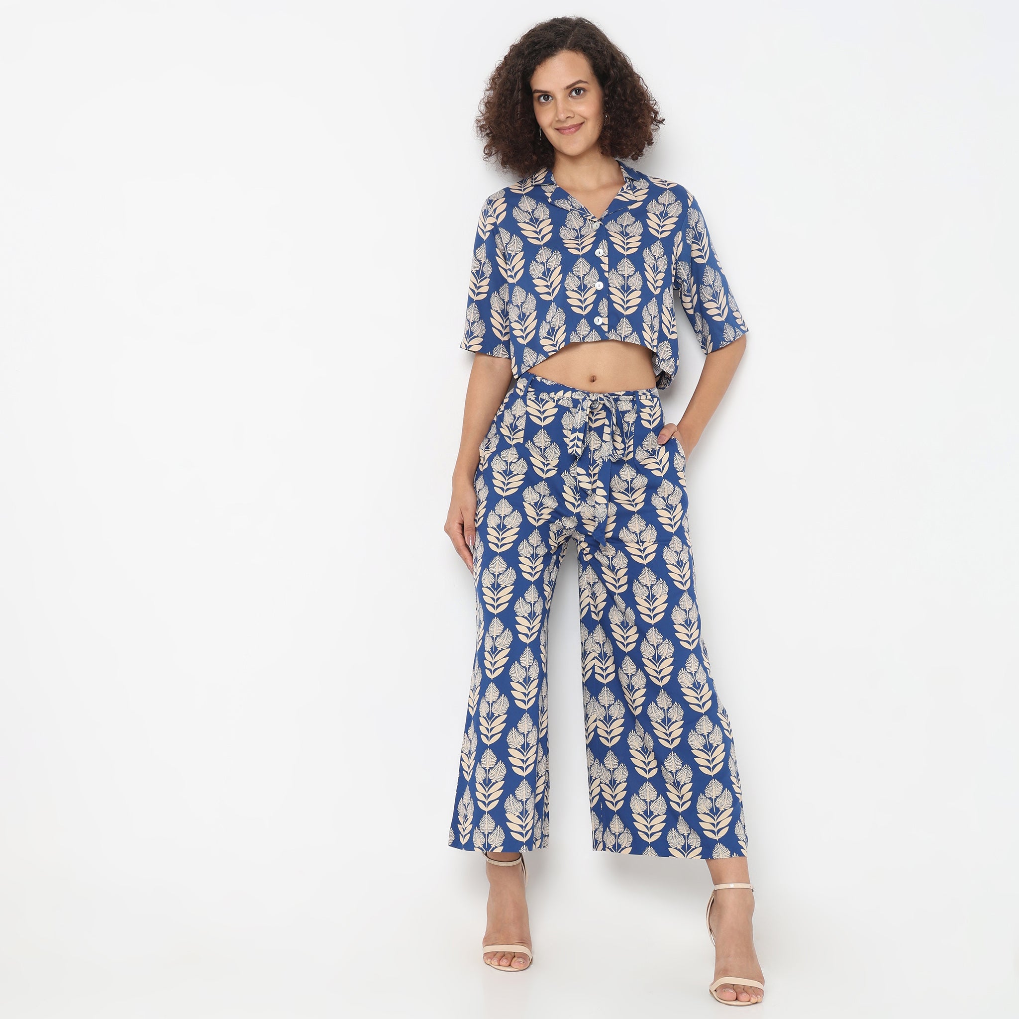 Straight Fit Printed Mid Rise Palazzos