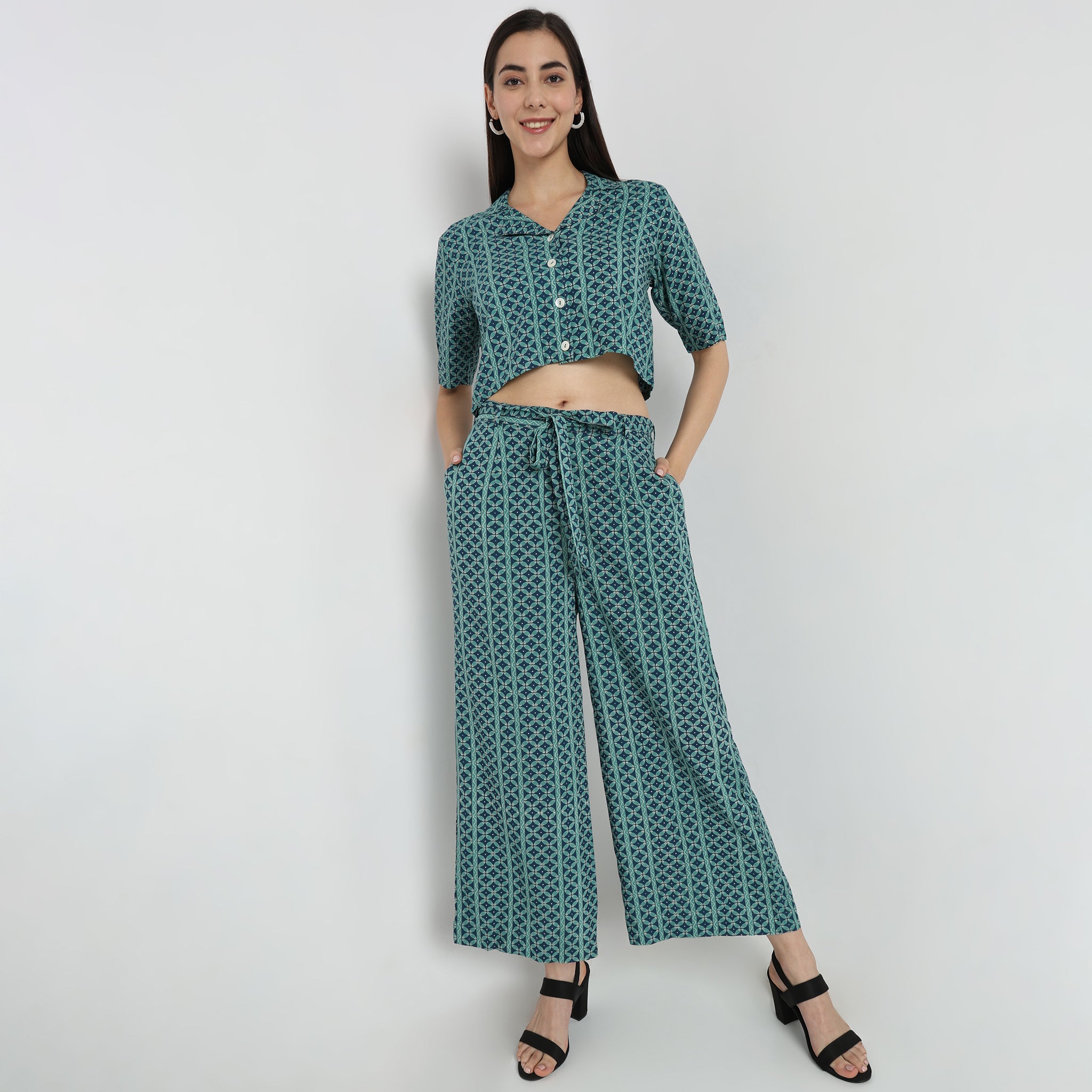 Straight Fit Printed Mid Rise Palazzos