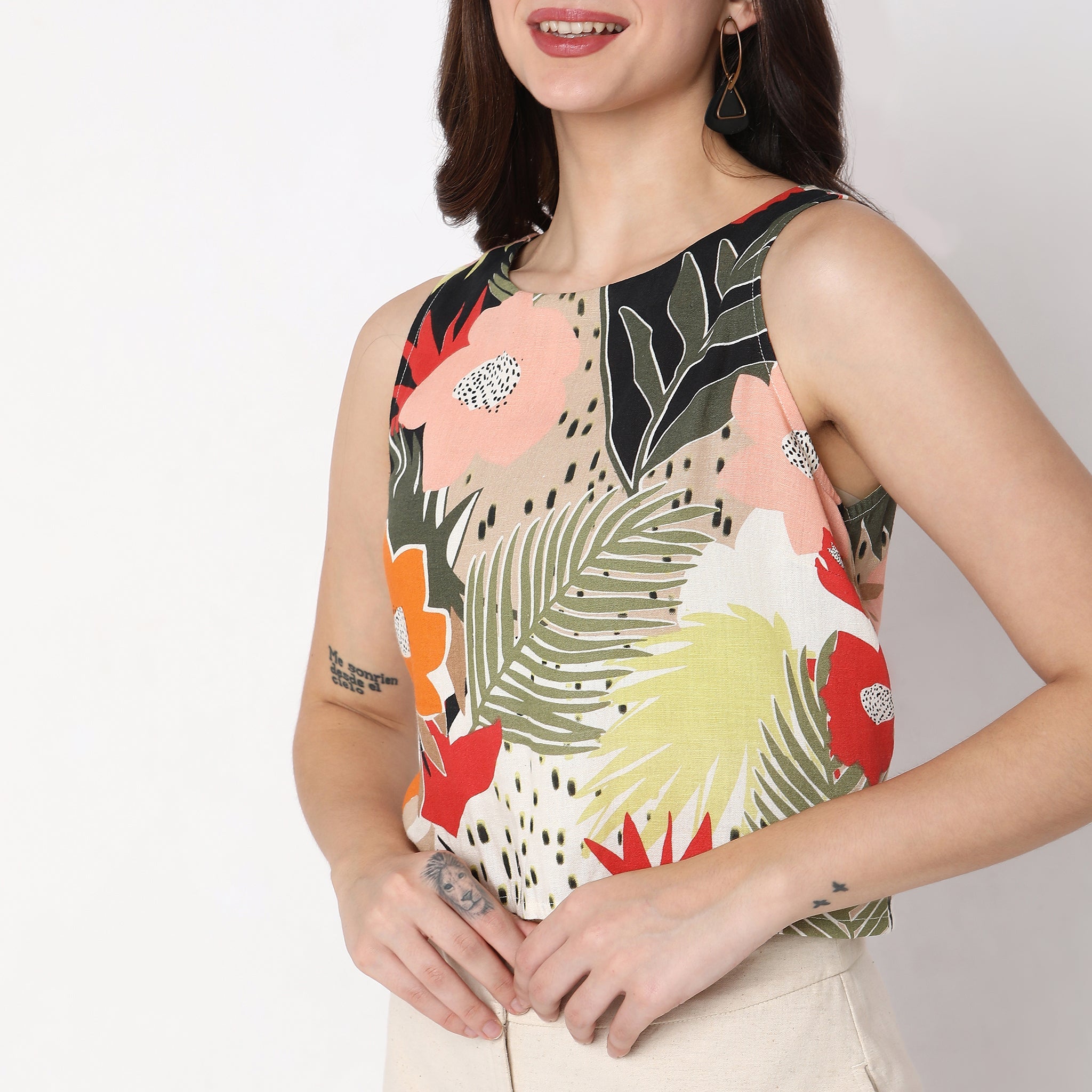 Women Wearing Boxy Fit Printed Top