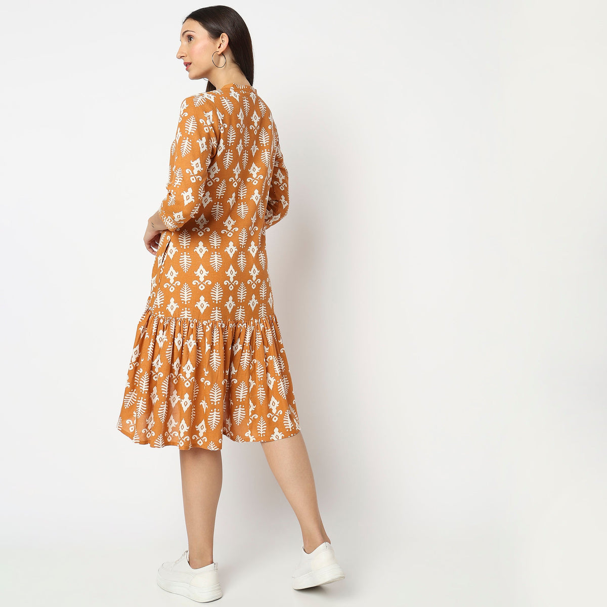 Women Wearing Flare Fit Printed Dress