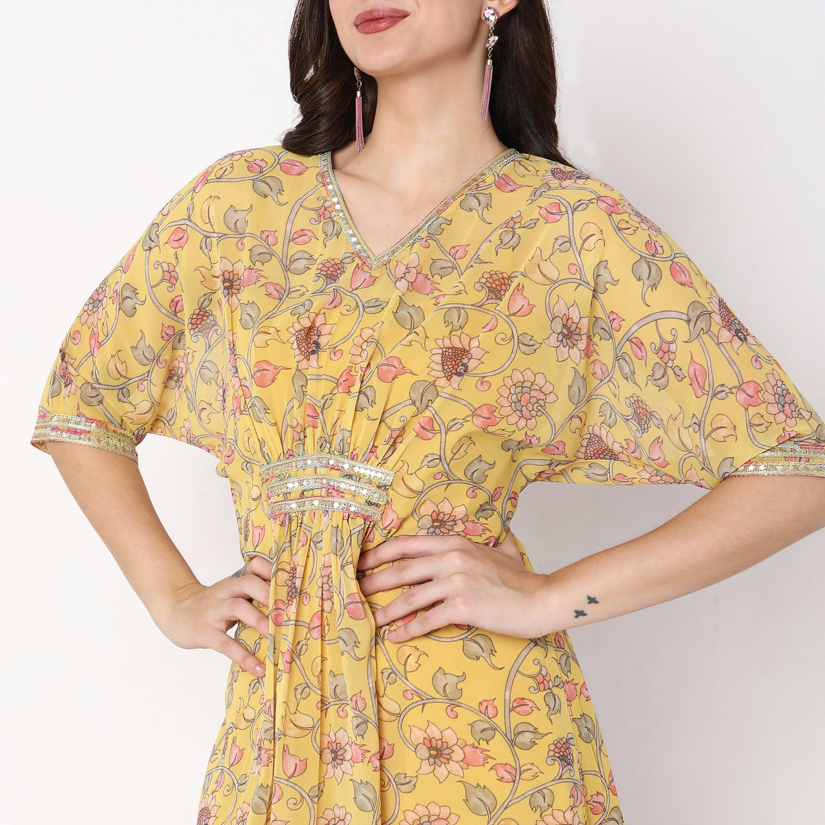 Women Wearing Relaxed Fit Kalamkari Kurta