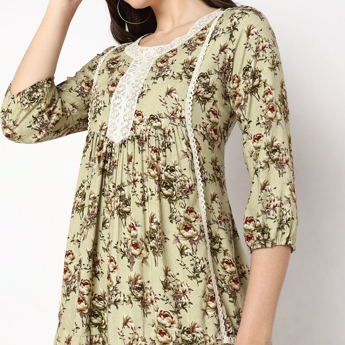 Women Wearing Flare Fit Printed Kurta