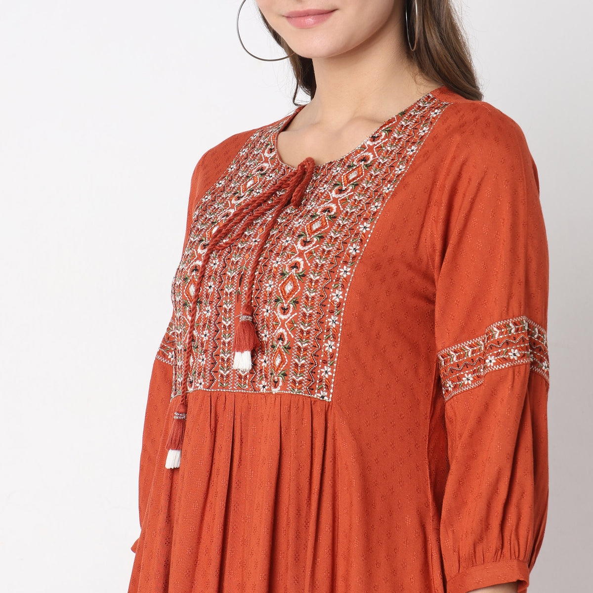 Regular Fit Embellished Kurta