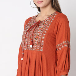 Regular Fit Embellished Kurta