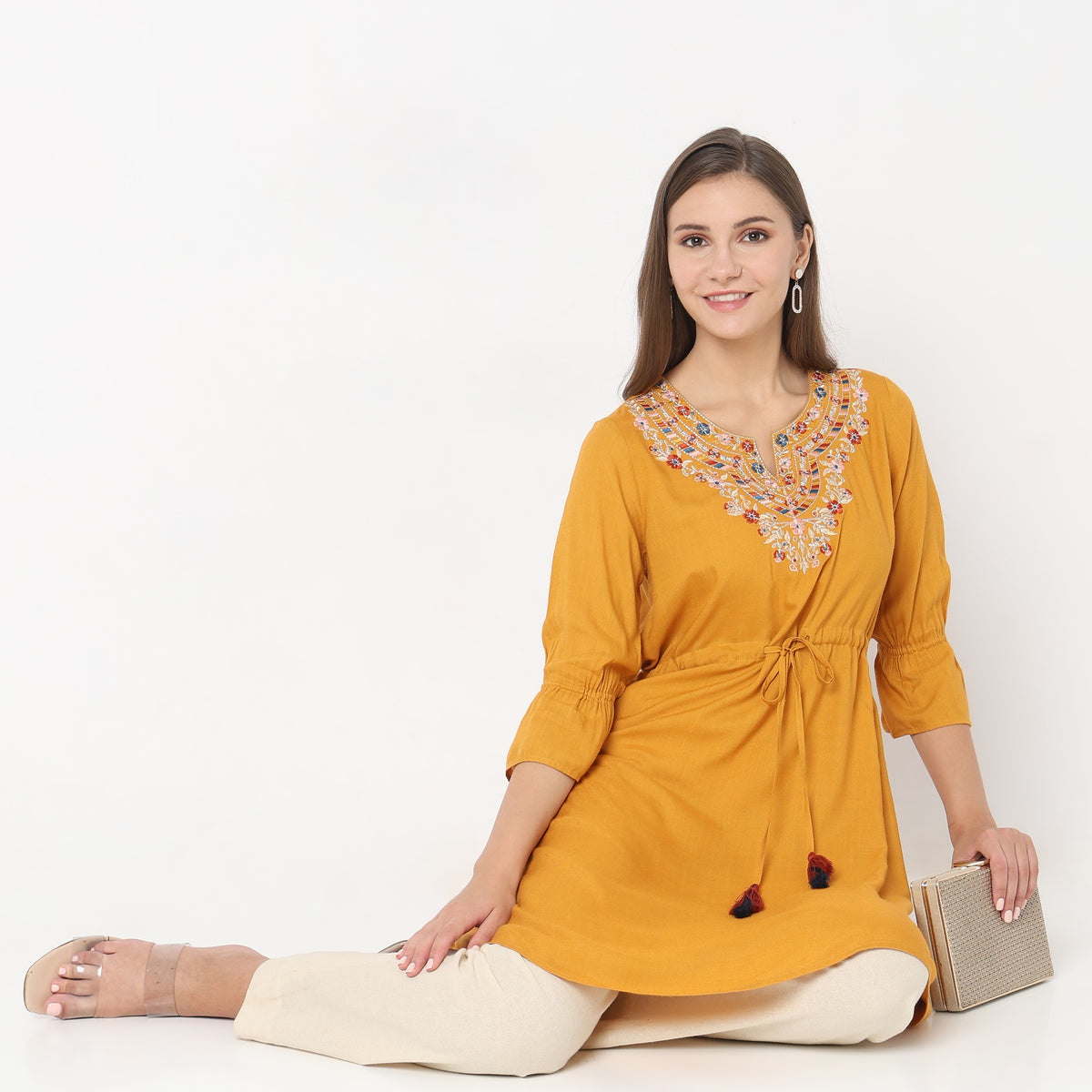 Regular Fit Embroidered Kurta