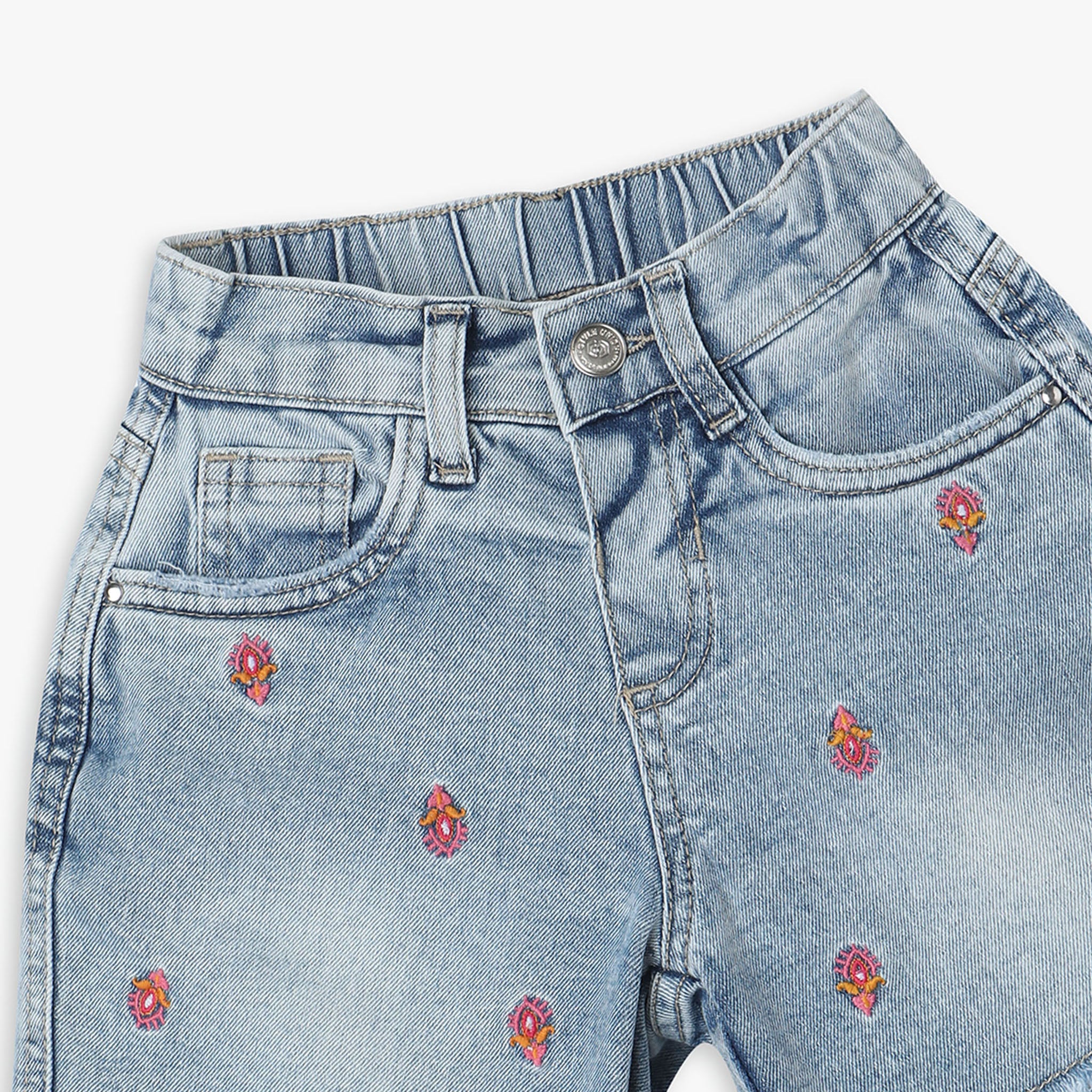 Girls Regular Fit Embroidered Mid Rise Shorts