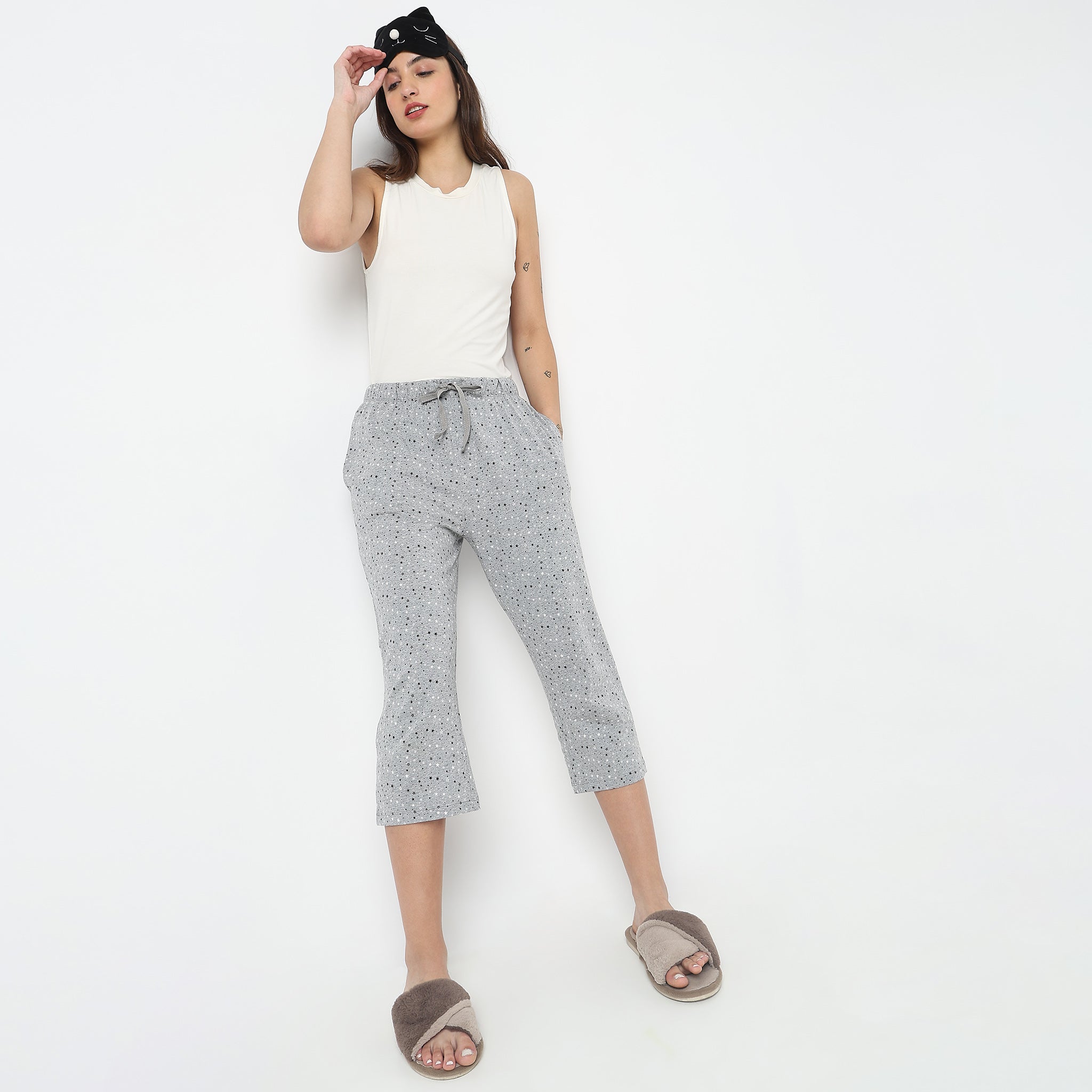 Regular Fit Printed Mid Rise Capris