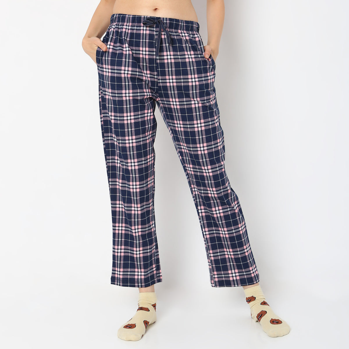 Women Wearing Regular Fit Checkered Mid Rise Pyjamas