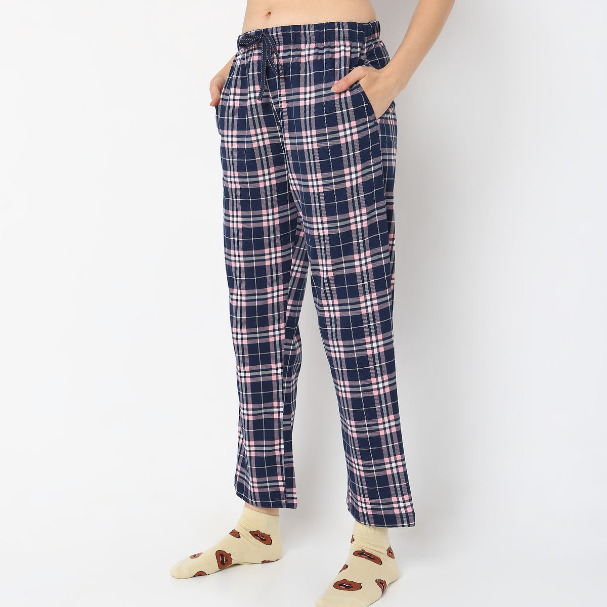Women Wearing Regular Fit Checkered Mid Rise Pyjamas