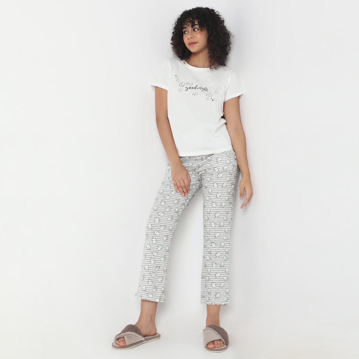 Regular Fit Animal Printed Mid Rise Pyjamas