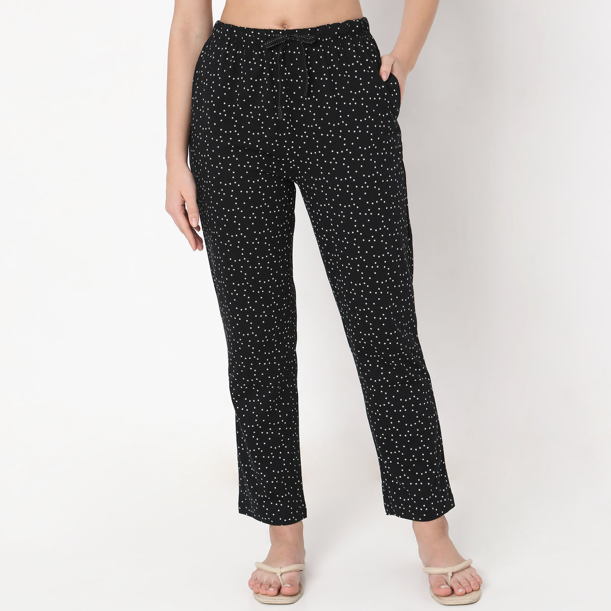 Regular Fit Printed Mid Rise Pyjamas