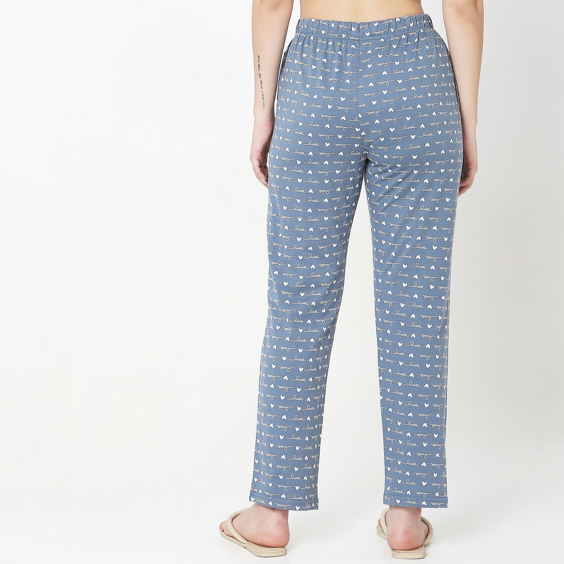 Regular Fit Printed Mid Rise Pyjamas