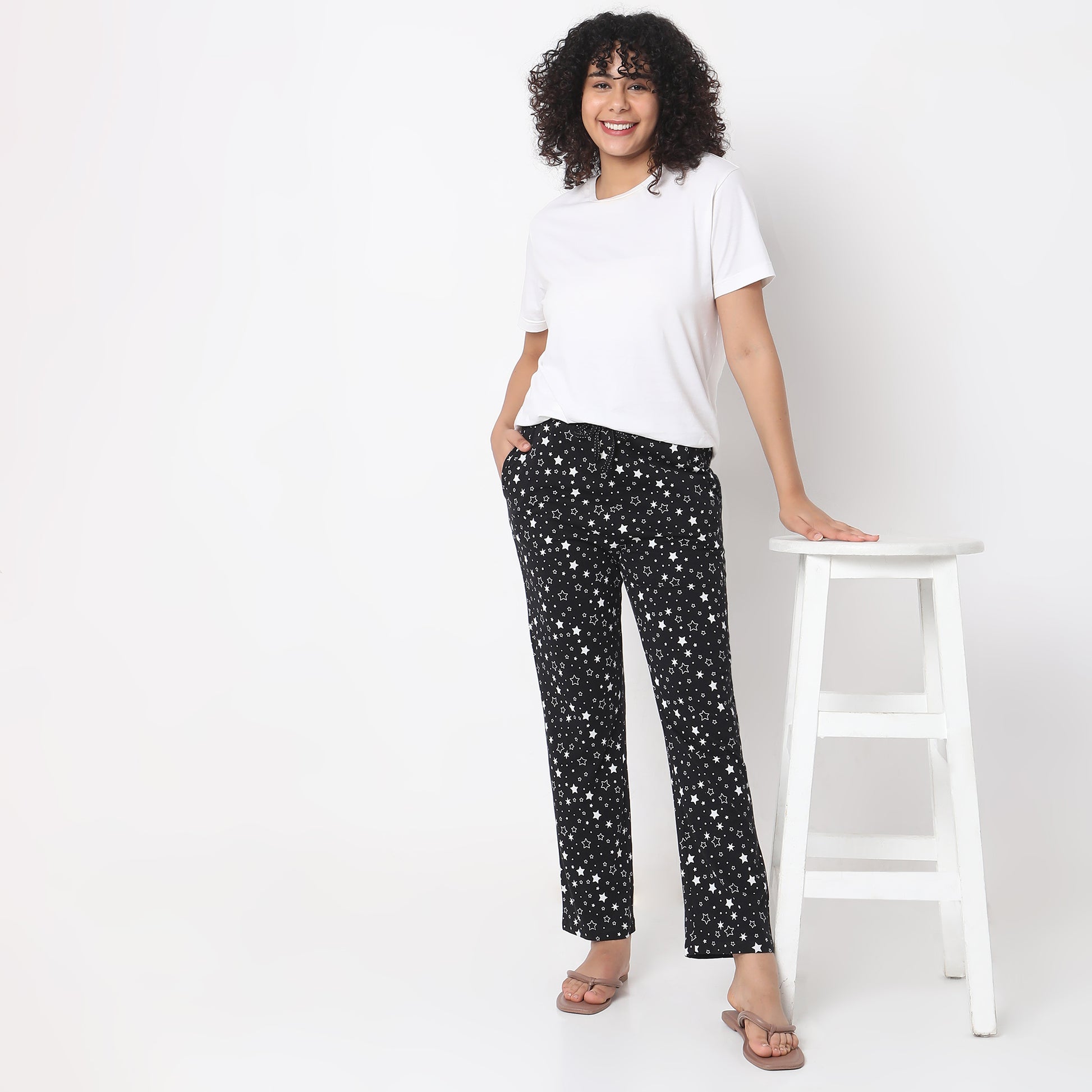 Regular Fit Printed Mid Rise Pyjamas